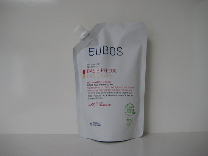 EUBOS ZEEP VLOEIBAAR ROOD NAVULLING (400ML)