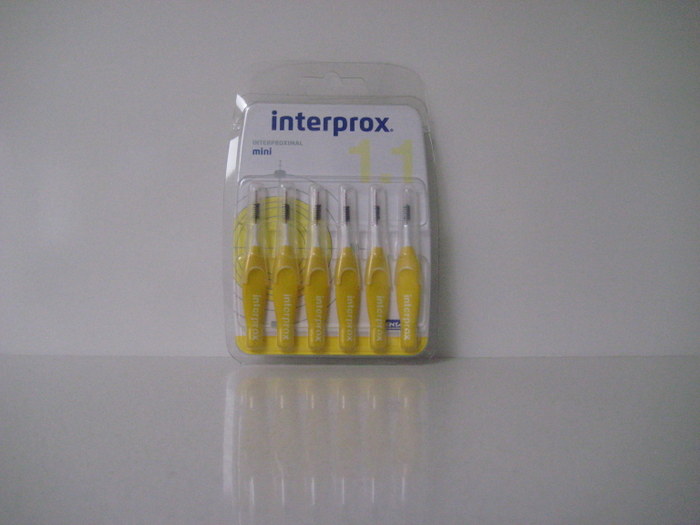 INTERPROX PREM MINI GEEL 3,0MM (6STUK)