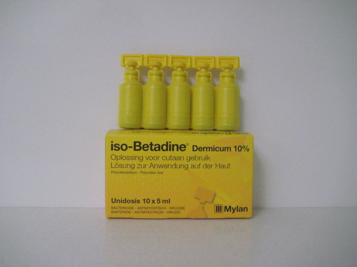 ISOBETADINE DERMICUM (10X5ML)